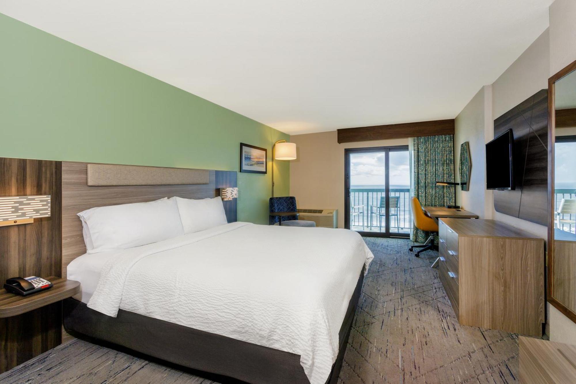 Holiday Inn Express & Suites Oceanfront Daytona Beach Shores By Ihg Exterior foto